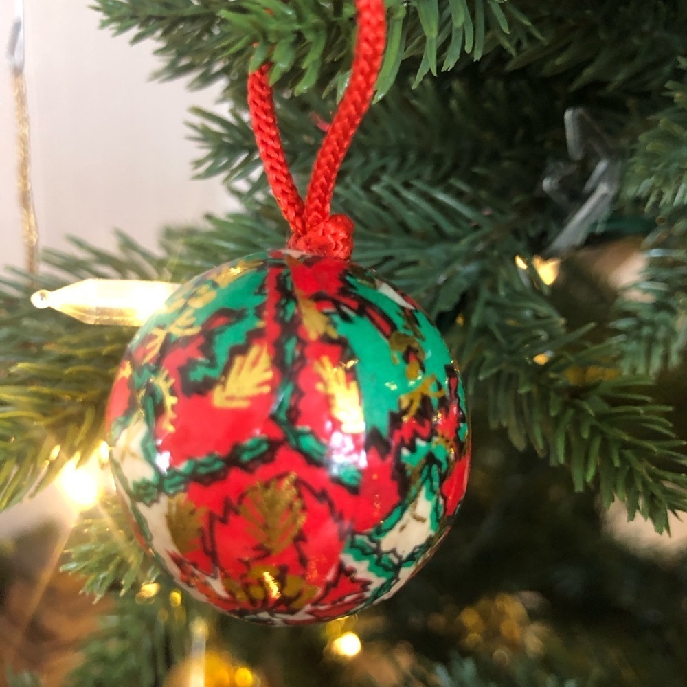 Vintage Christmas Ornament Set - Picture 8 of 10